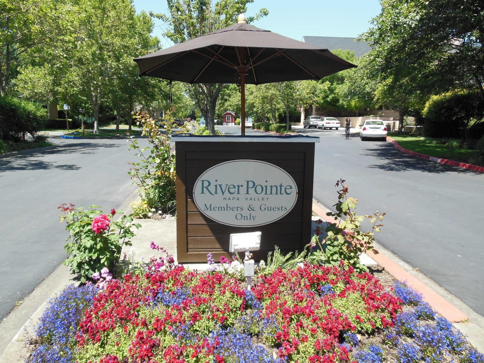 Riverpointe Napa Valley Resort Exteriör bild